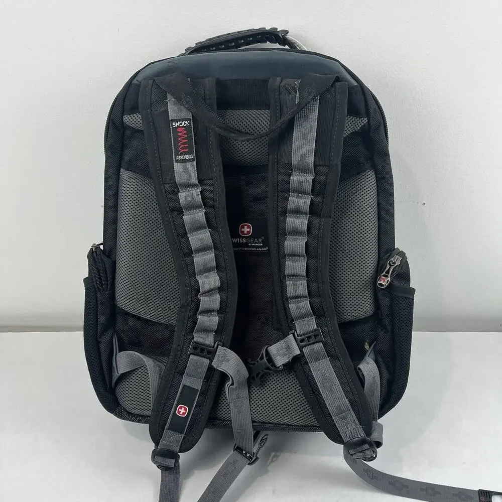 Wenger Swiss Gear Pegasus 17